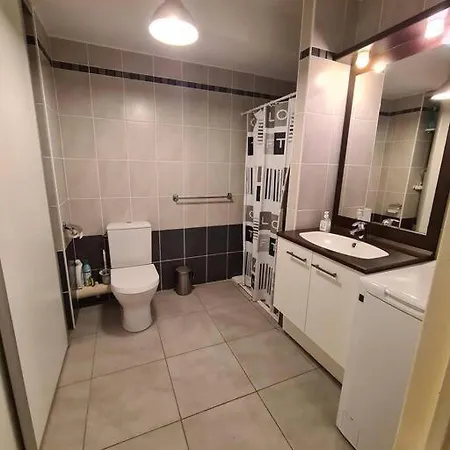 Superbe T2, A 5 Min De La Plage, Avec Garage Apartament